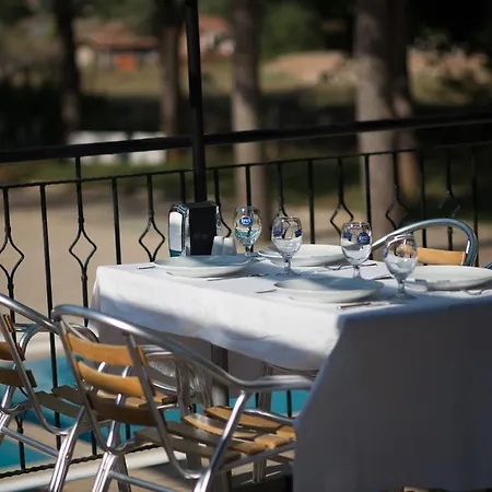 Petit Garden Otel
