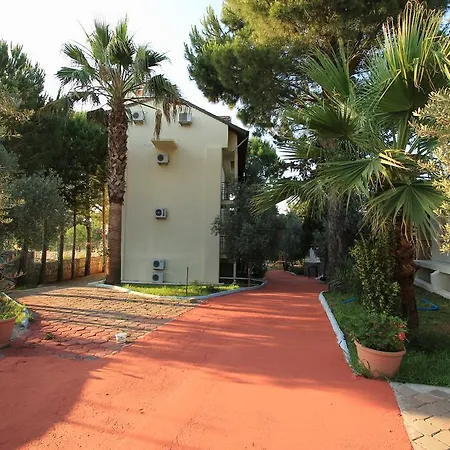 Otel Petit Garden