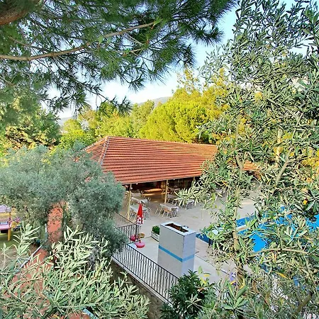 Otel Petit Garden *